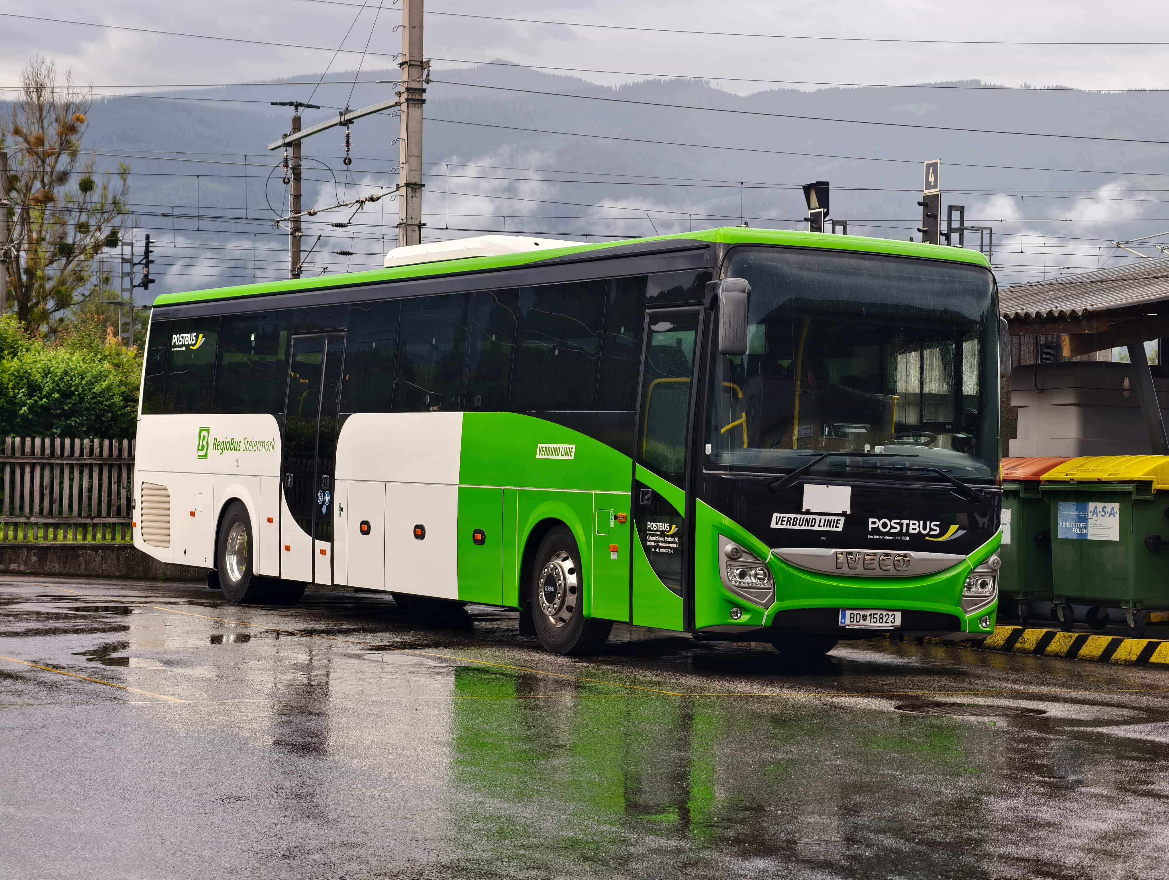 BD 15823