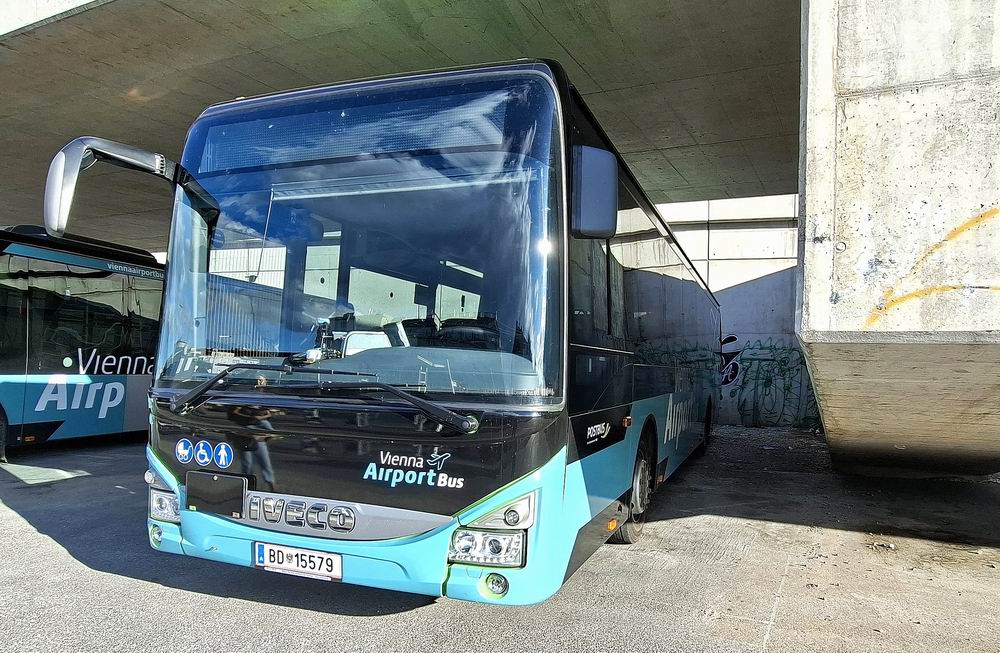 BD 15579