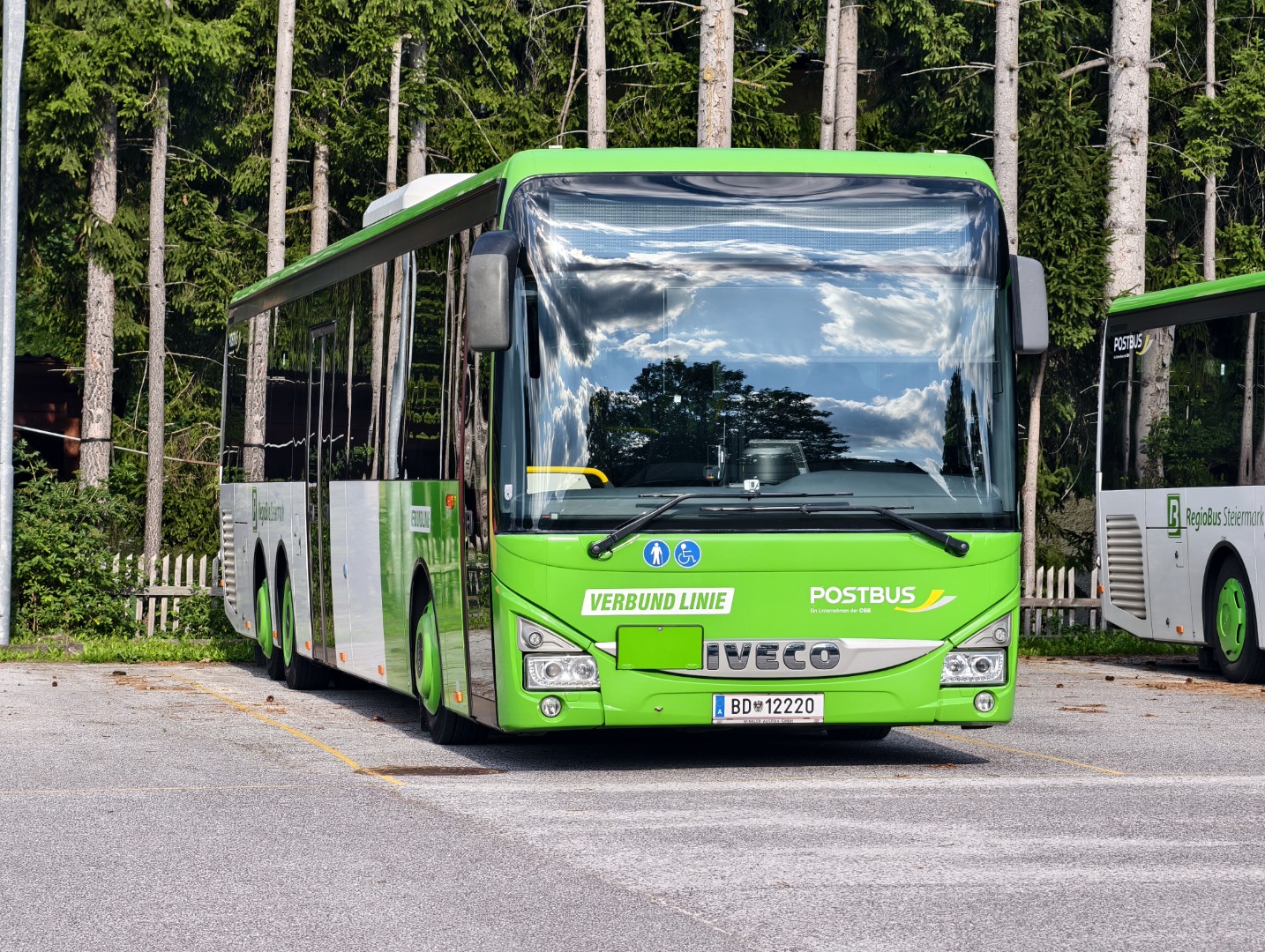 BD 12220